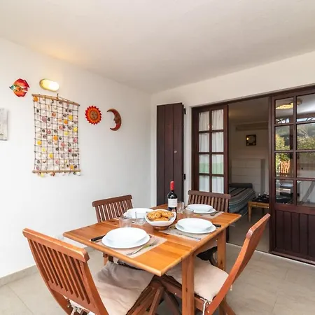 Casa Ibiscus Holiday home *