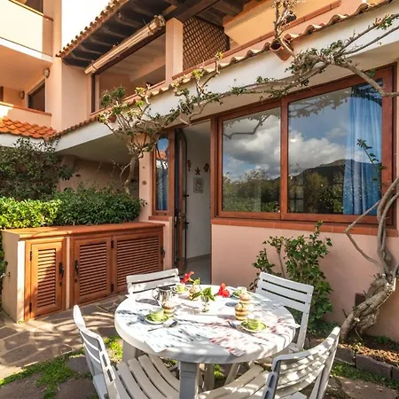 Feriehus Casa Ibiscus *